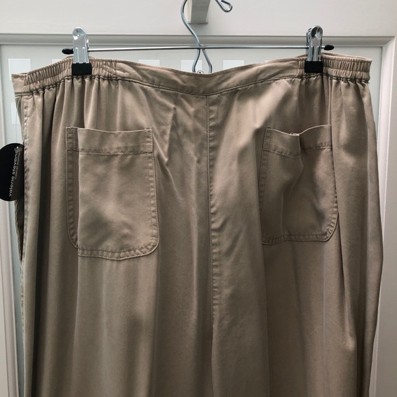 🎉HP🎉 VALERIE STEVENS Casual Woman Soft Tencel Khaki Slacks Trousers Pants 2X - Picture 4 of 14